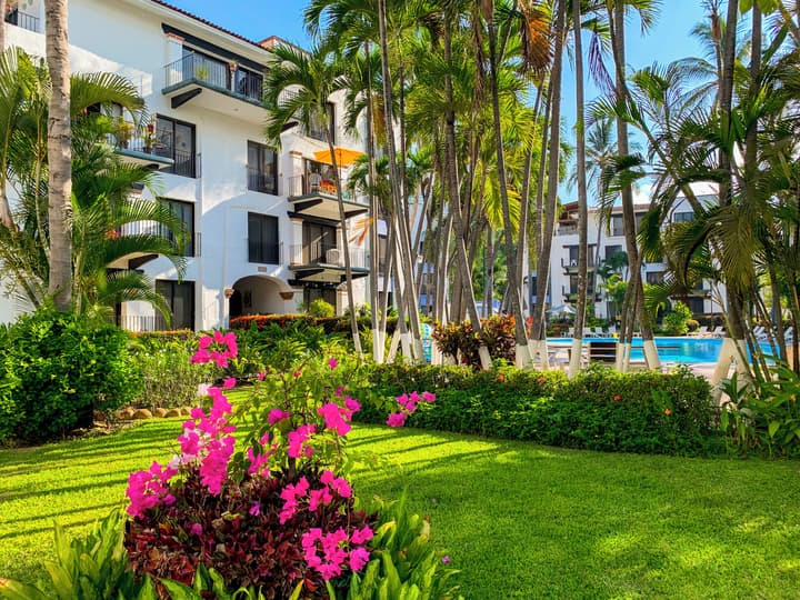 Puerto de Luna Pet Friendly & Family Suites Hotel