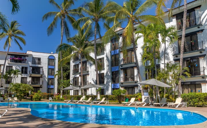 Puerto de Luna Pet Friendly & Family Suites Hotel