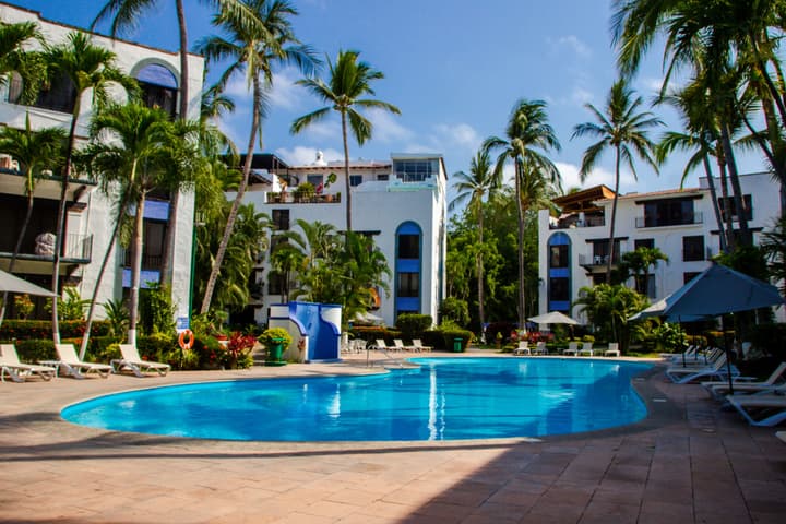 Puerto de Luna Pet Friendly & Family Suites Hotel