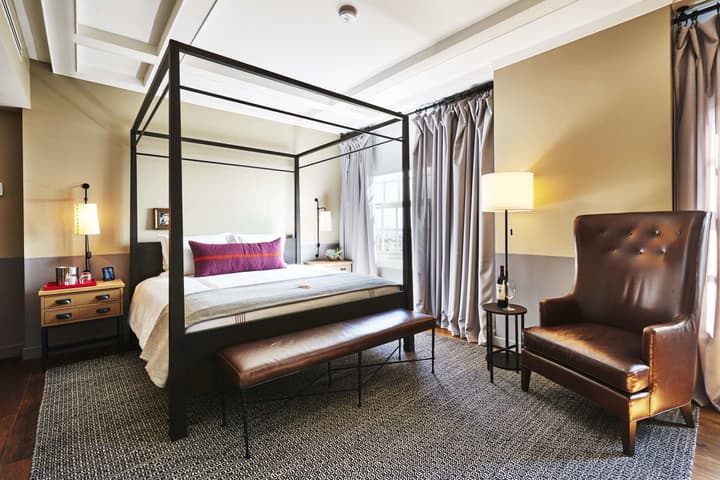 The Hollywood Roosevelt