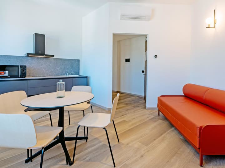 B&B HOTEL Genova Principe