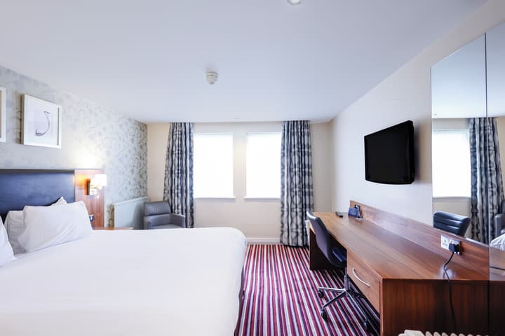 Gloucester Robinswood Hotel by Sunday