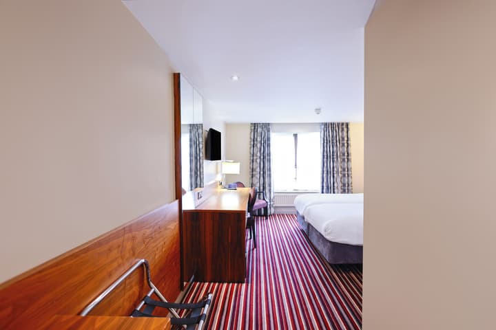 Gloucester Robinswood Hotel by Sunday
