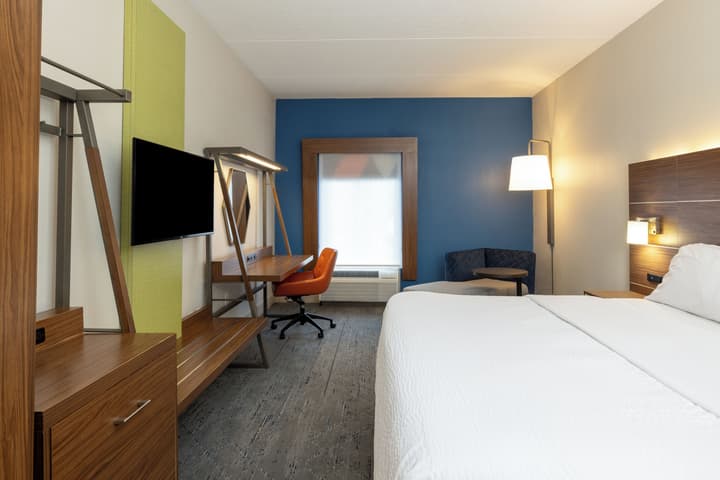 Holiday Inn Express Charleston by IHG