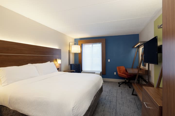 Holiday Inn Express Charleston by IHG
