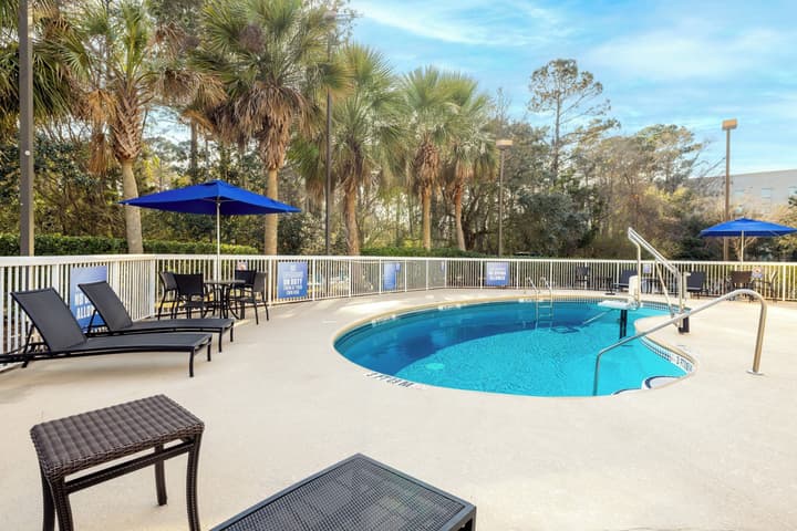 Holiday Inn Express Charleston by IHG