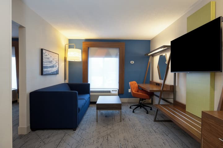 Holiday Inn Express Charleston by IHG