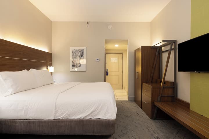 Holiday Inn Express Charleston by IHG