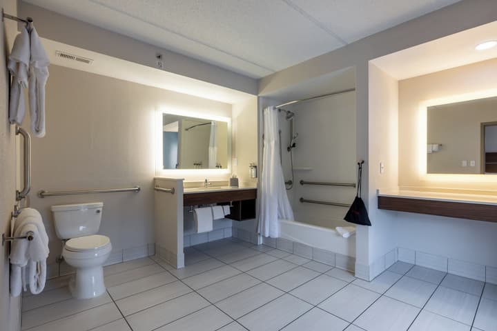Holiday Inn Express Charleston by IHG