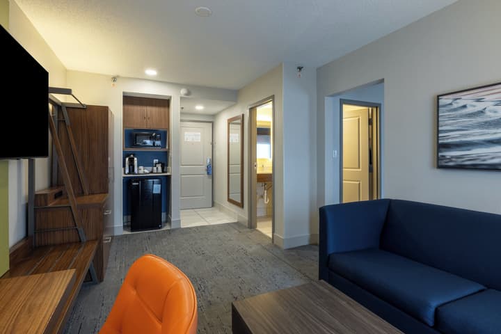 Holiday Inn Express Charleston by IHG