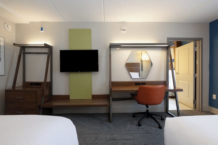 Holiday Inn Express Charleston by IHG