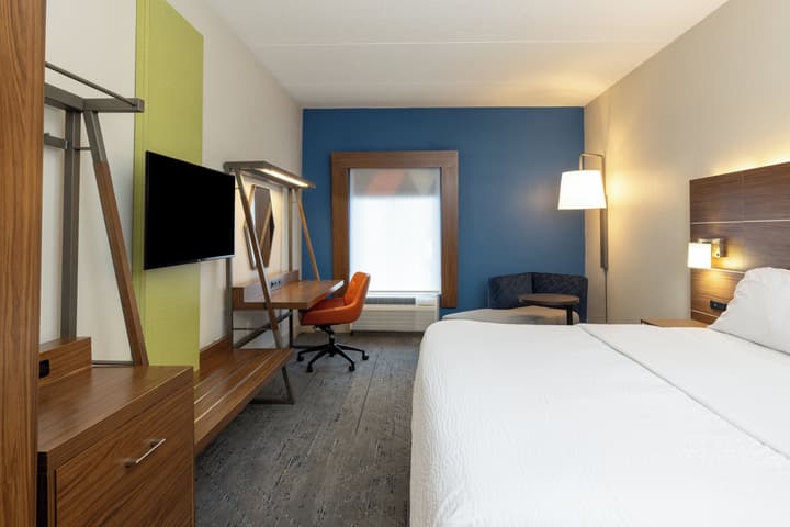 Holiday Inn Express Charleston by IHG