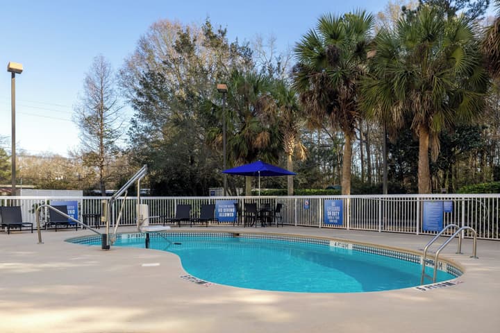 Holiday Inn Express Charleston by IHG