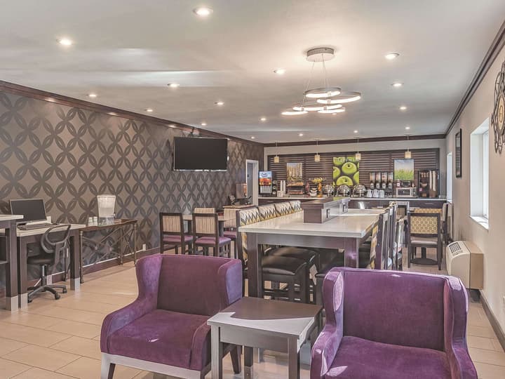 La Quinta Inn by Wyndham Olympia - Lacey