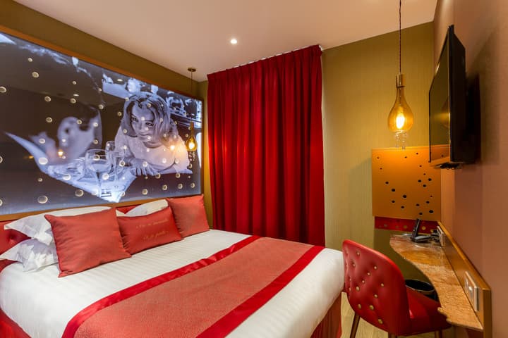 Hotel Les Bulles de Paris