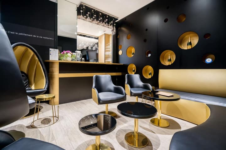 Hotel Les Bulles de Paris