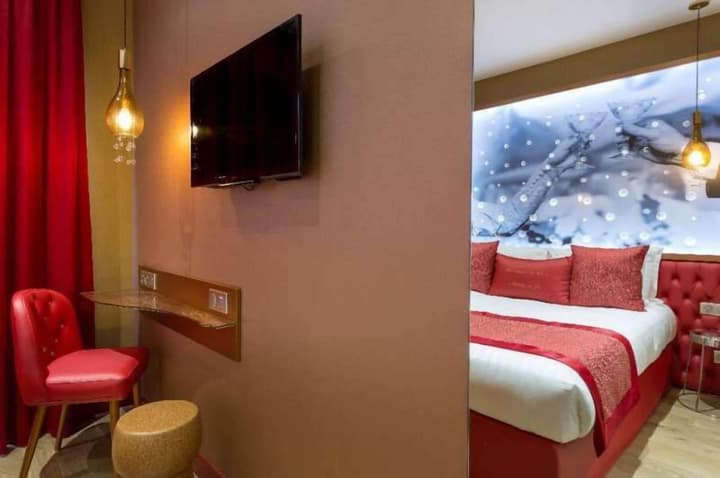 Hotel Les Bulles de Paris