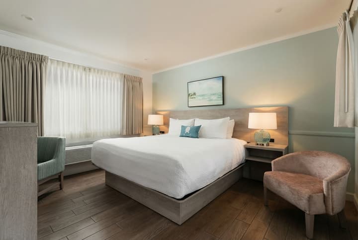 Inn By The Harbor