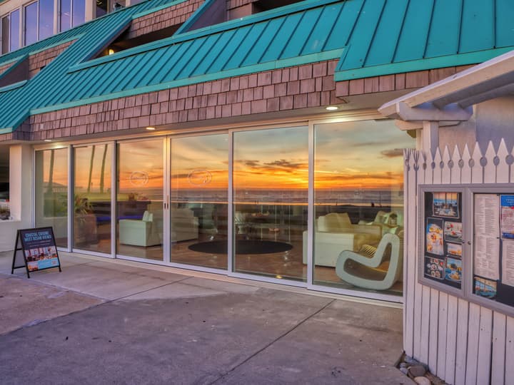 SeaVenture Beach Hotel