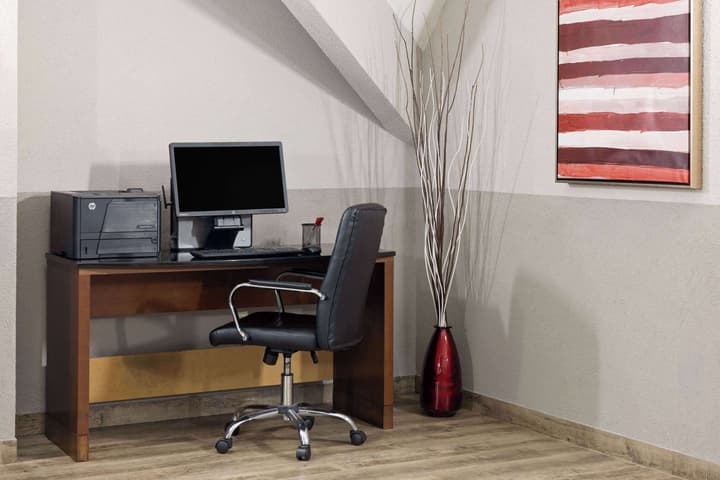 Ramada by Wyndham Parsippany