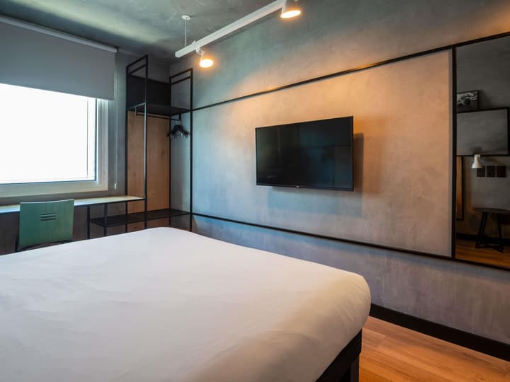 ibis Setubal