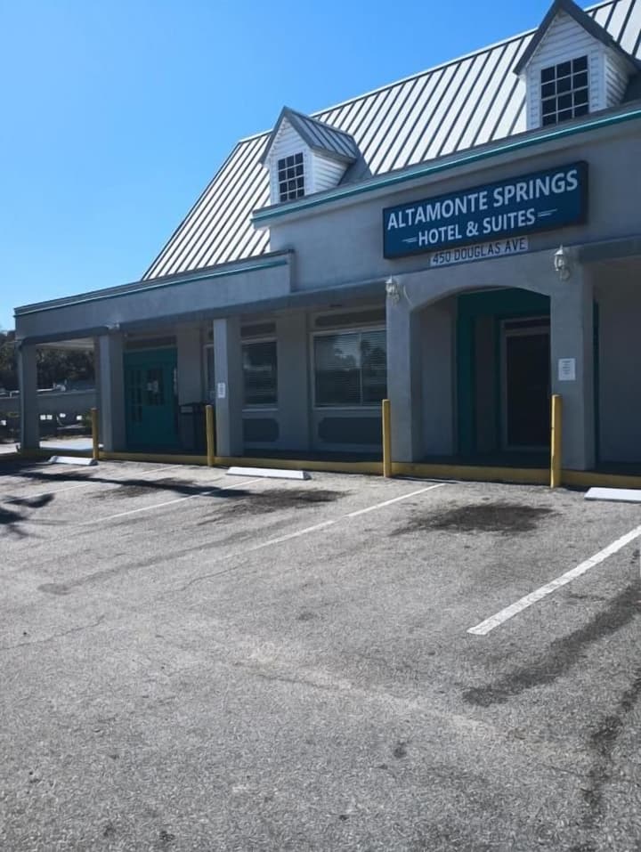 Altamonte Springs Hotel and Suites