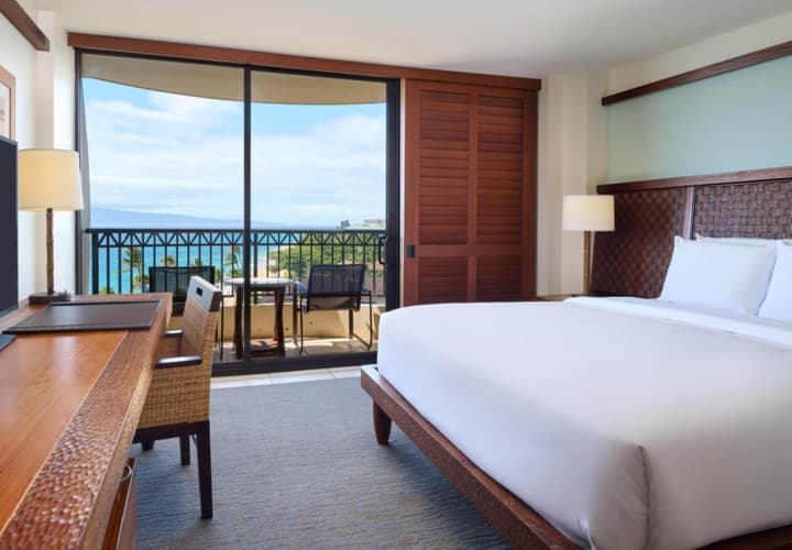 Royal Lahaina Resort & Bungalows