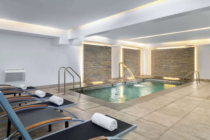 Wyndham Garden Santiago Kennedy