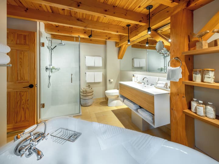 Buffalo Mountain Lodge