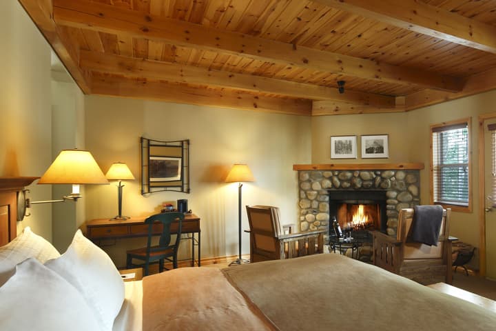 Buffalo Mountain Lodge