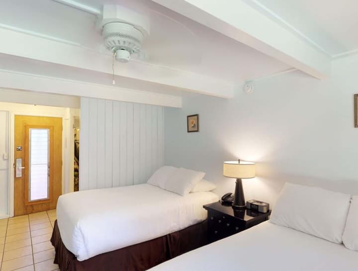 Hotel Moloka'i