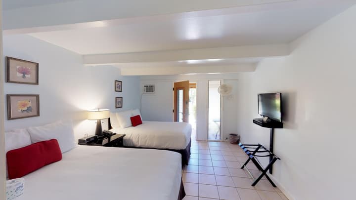Hotel Moloka'i