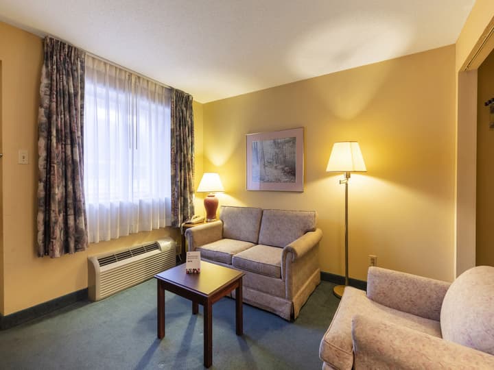 Americas Best Value Inn Springfield - Mansion View