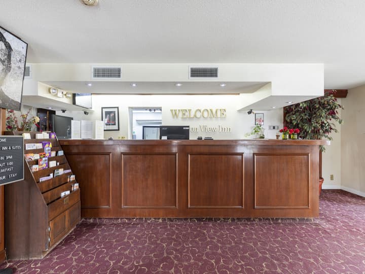 Americas Best Value Inn Springfield - Mansion View