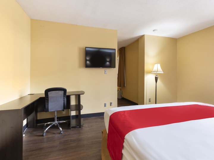 Americas Best Value Inn Springfield - Mansion View