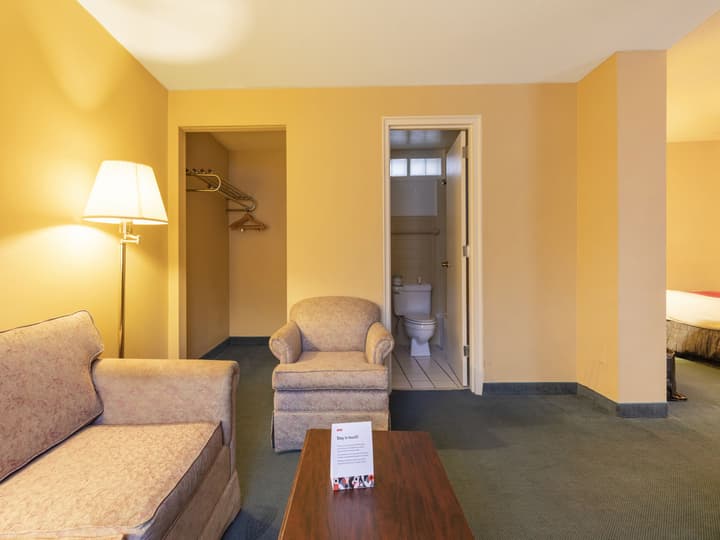 Americas Best Value Inn Springfield - Mansion View
