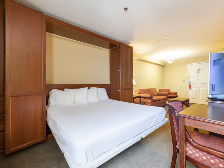 Americas Best Value Inn Springfield - Mansion View
