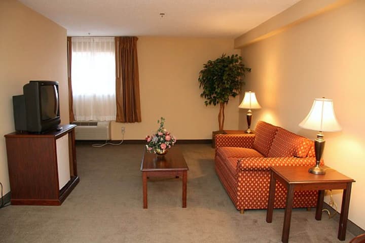 Americas Best Value Inn Springfield - Mansion View