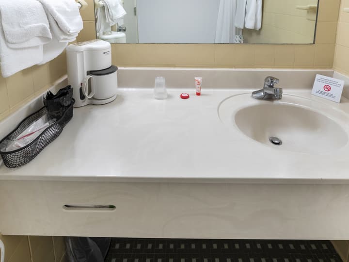 Americas Best Value Inn Springfield - Mansion View