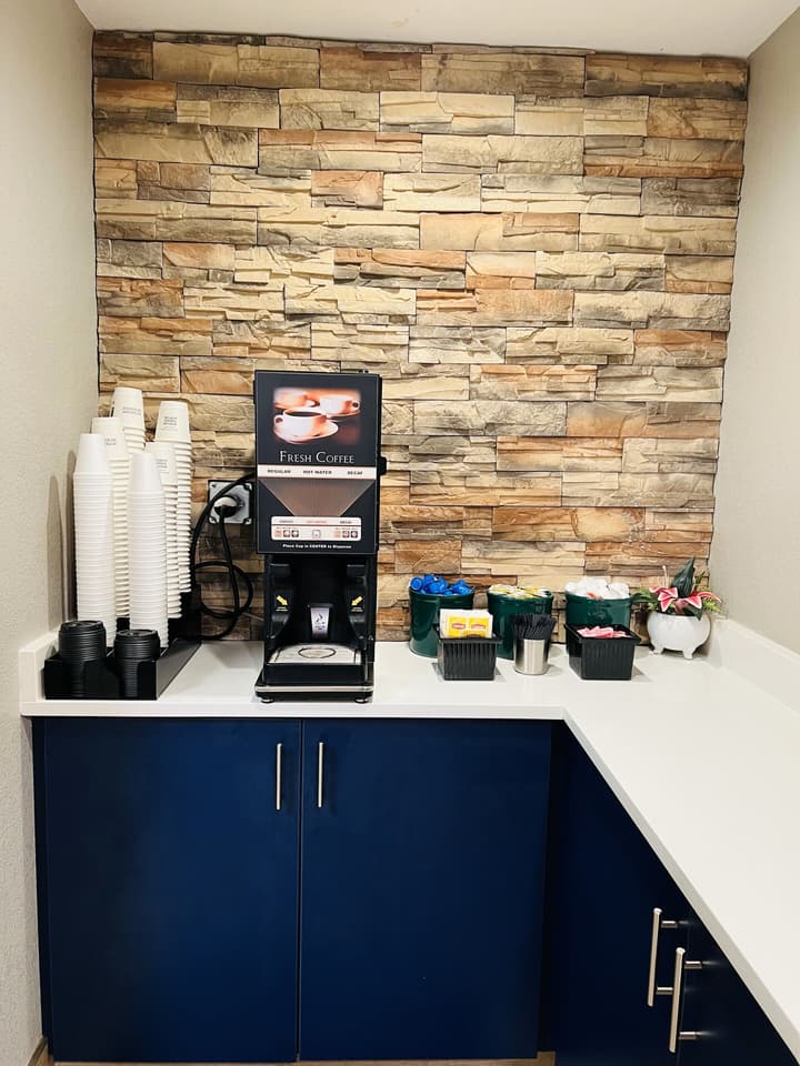 AmericInn by Wyndham Glendale/Milwaukee