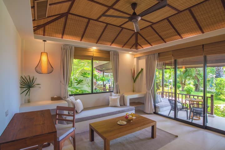 Paradise Beach Resort Samui