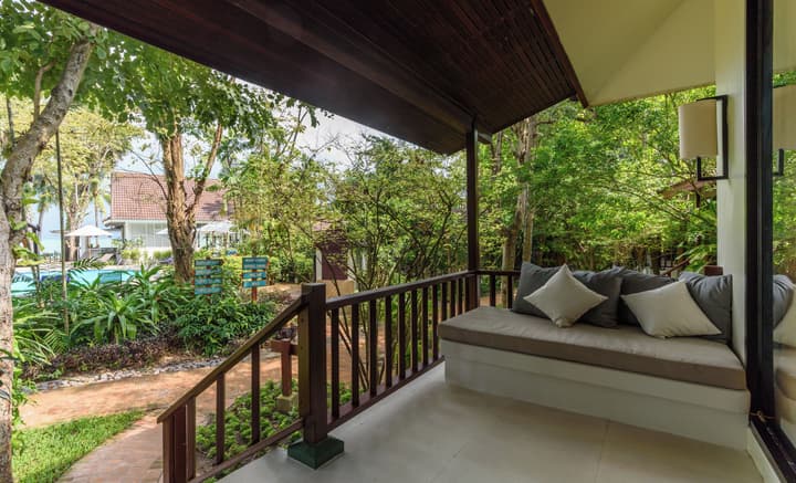 Paradise Beach Resort Samui