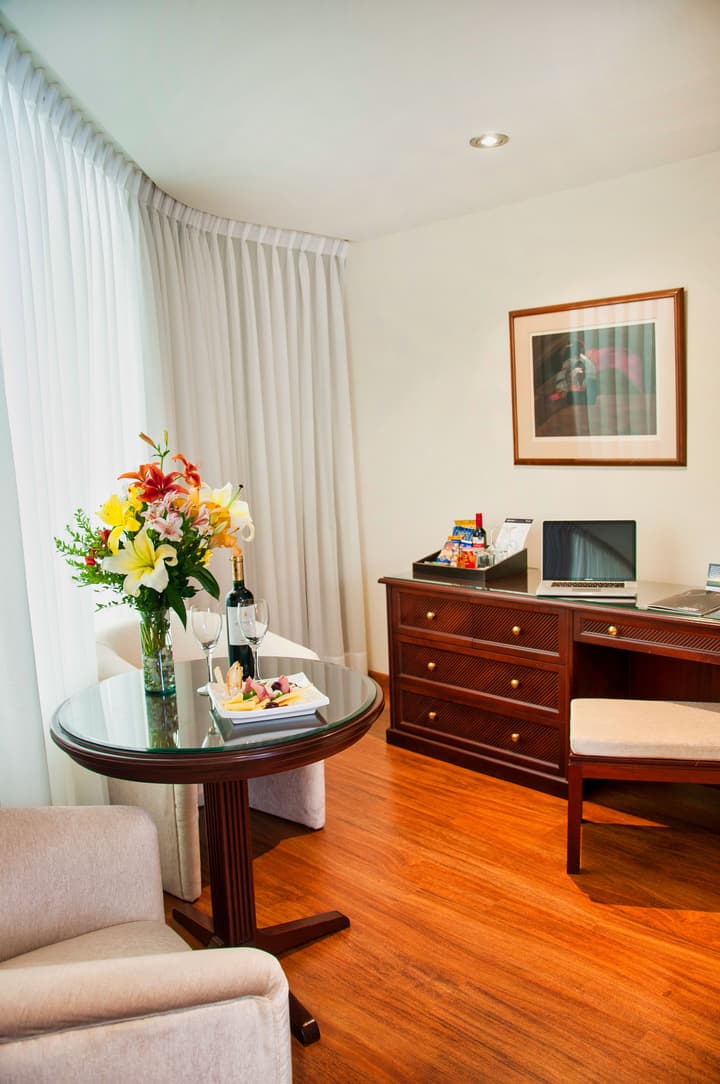 Hotel Estelar Miraflores