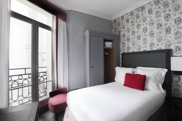 Maison Astor Paris, Curio Collection by Hilton