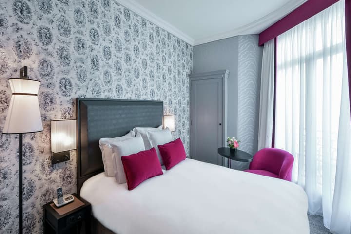 Maison Astor Paris, Curio Collection by Hilton