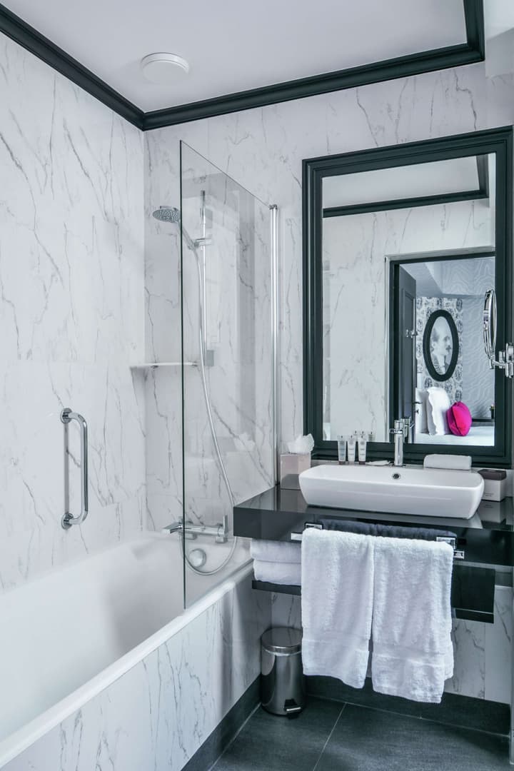 Maison Astor Paris, Curio Collection by Hilton