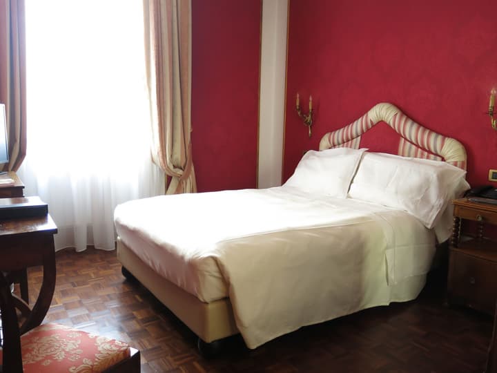 Due Torri Hotel