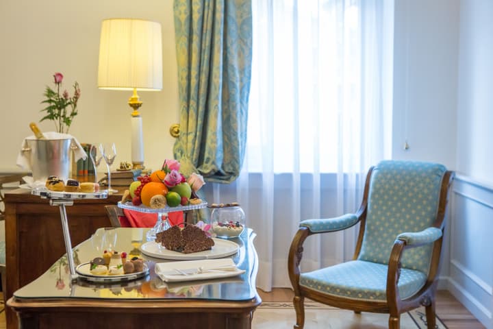 Due Torri Hotel