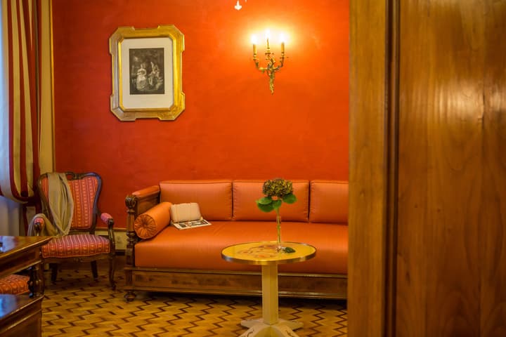 Due Torri Hotel