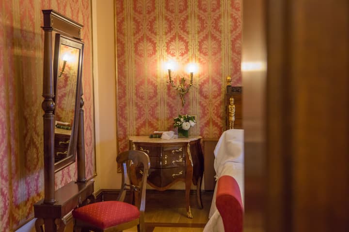 Due Torri Hotel